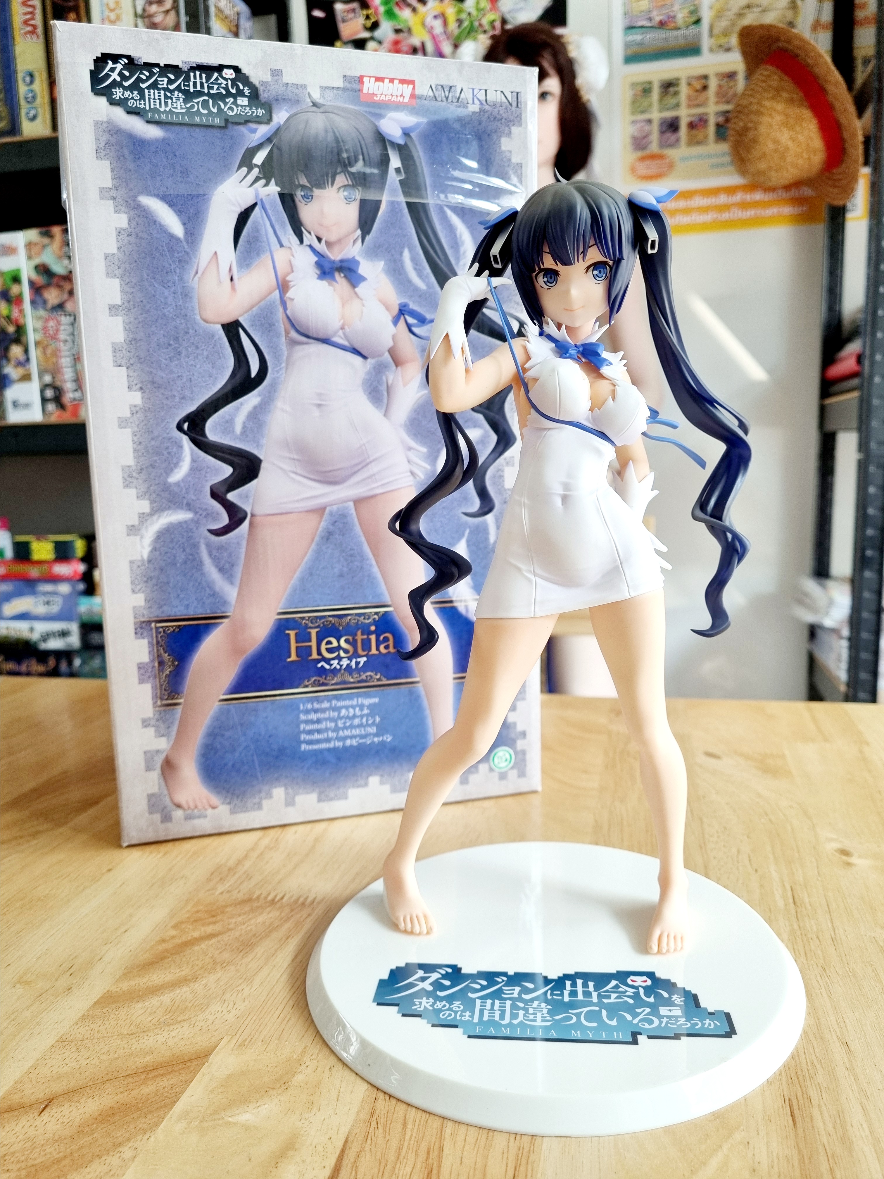 Hestia 1/6 Scale Painted Figure Amakuni